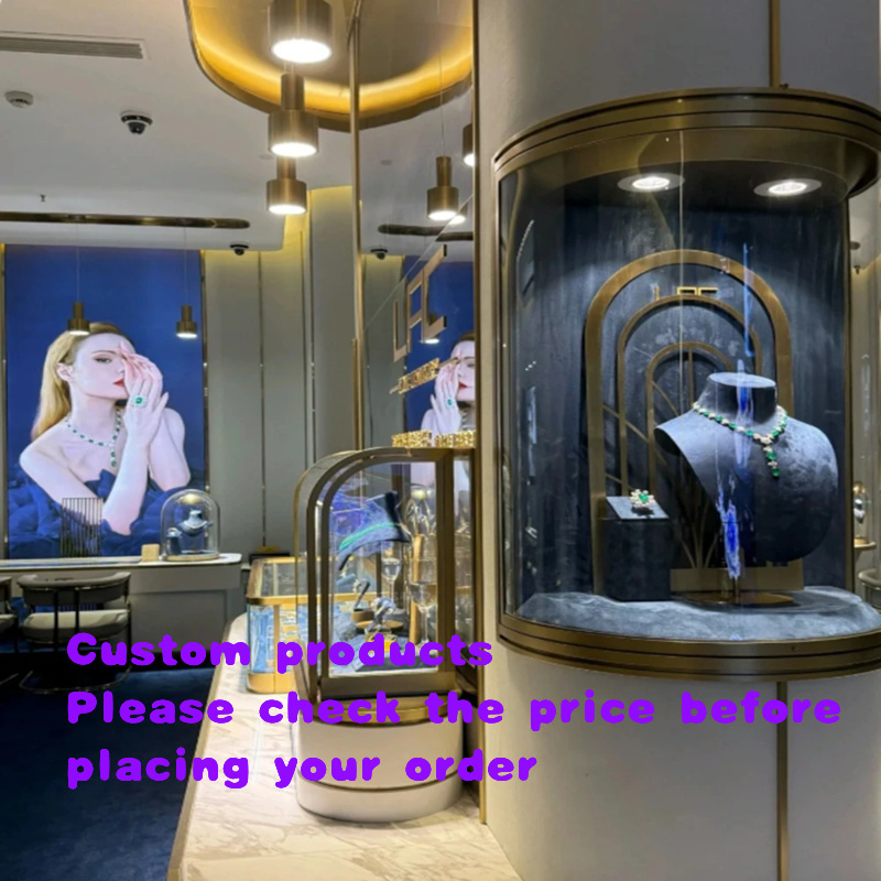 Vintage Fashion Exhibition - حامل عرض مجوهرات بتصميم مستوحى من