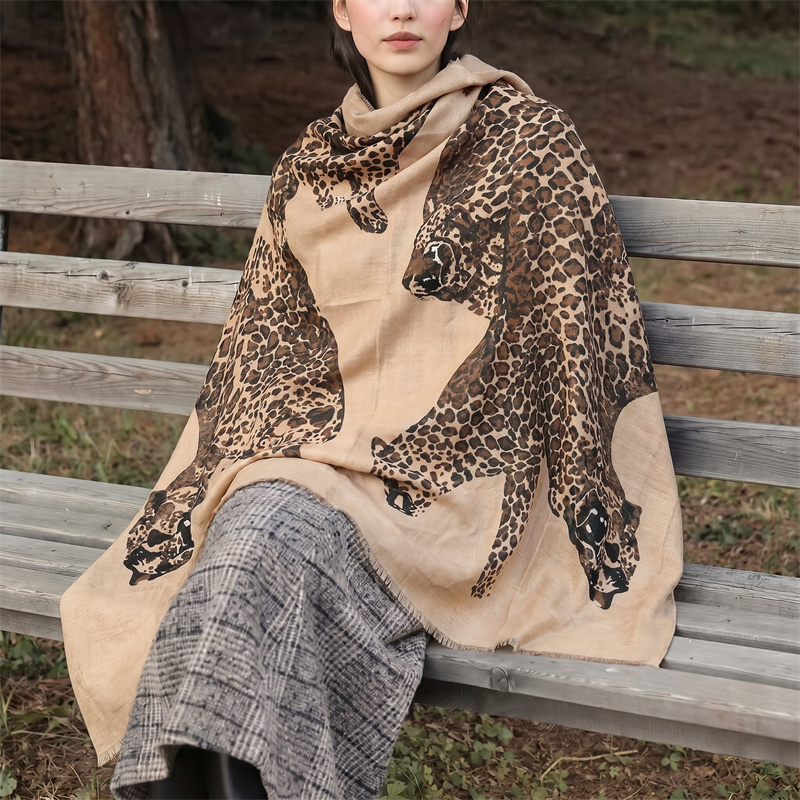 حجاب وشال نسائي بنقشة الفهد ال - مراجعة Vintage Fashion For Women وسعره