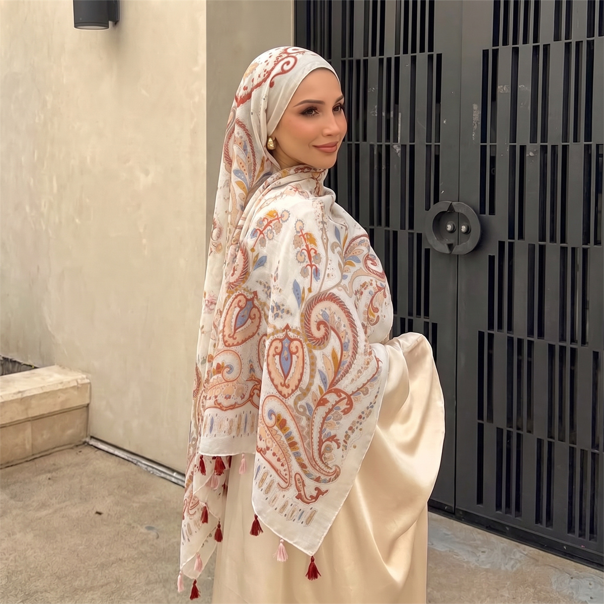 وشاح حجاب نسائي بتصميم بيزلي ع - مراجعة Vintage Fashion For Women وسعره